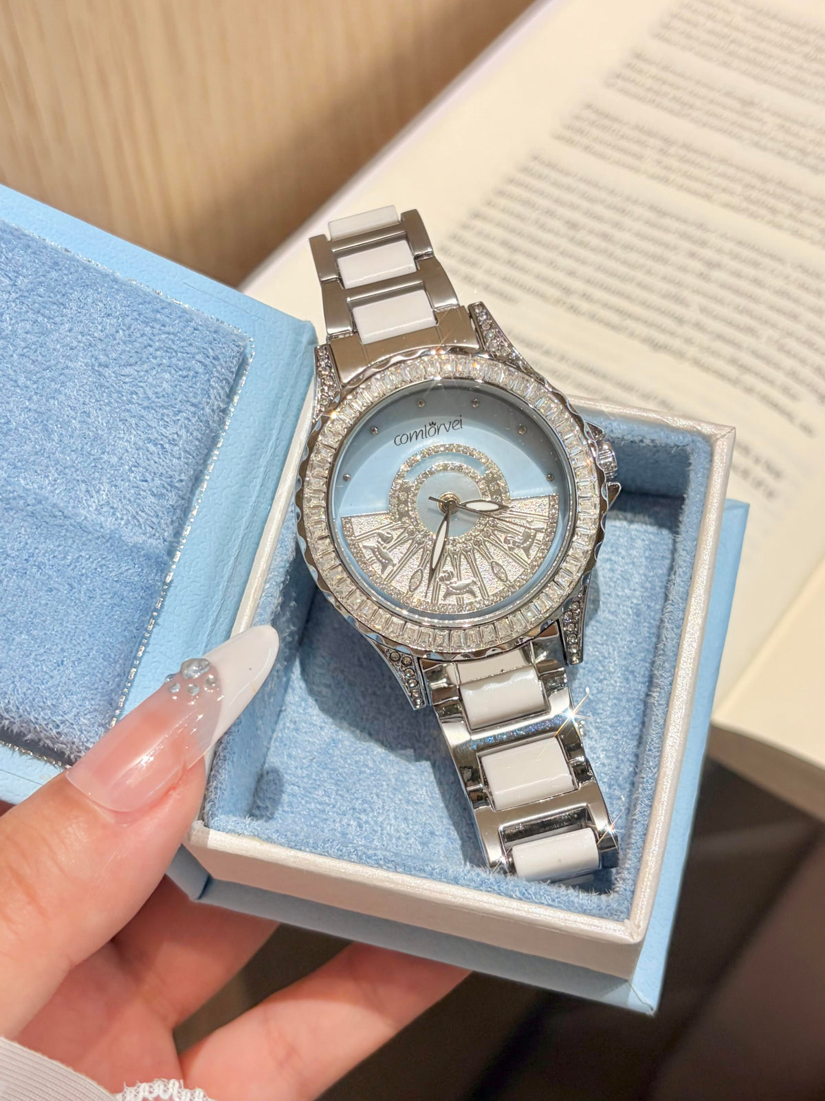 Comlorvei Baguette Crystal Watch