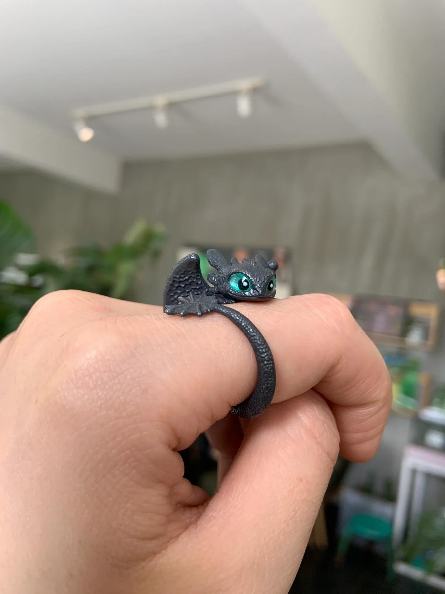 Night Shade Dragon Ring