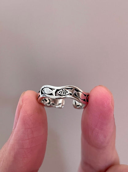 Sterling Silver School of Fish Wave Ring