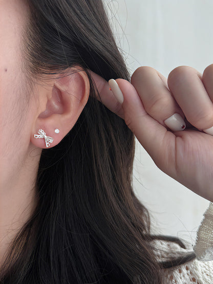 Lace Bow Earrings