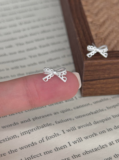 Lace Bow Earrings