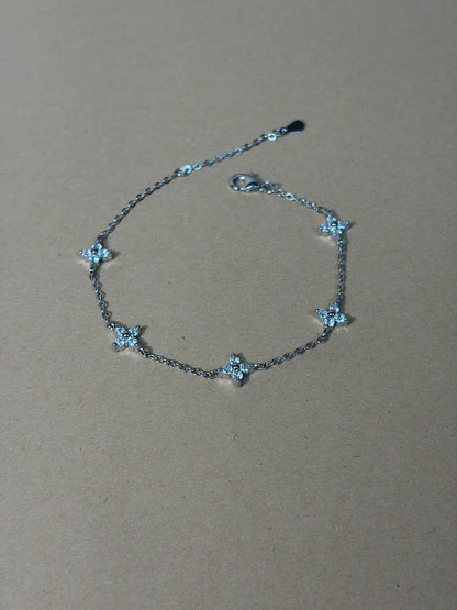 Lucky Clover Station Bracelet