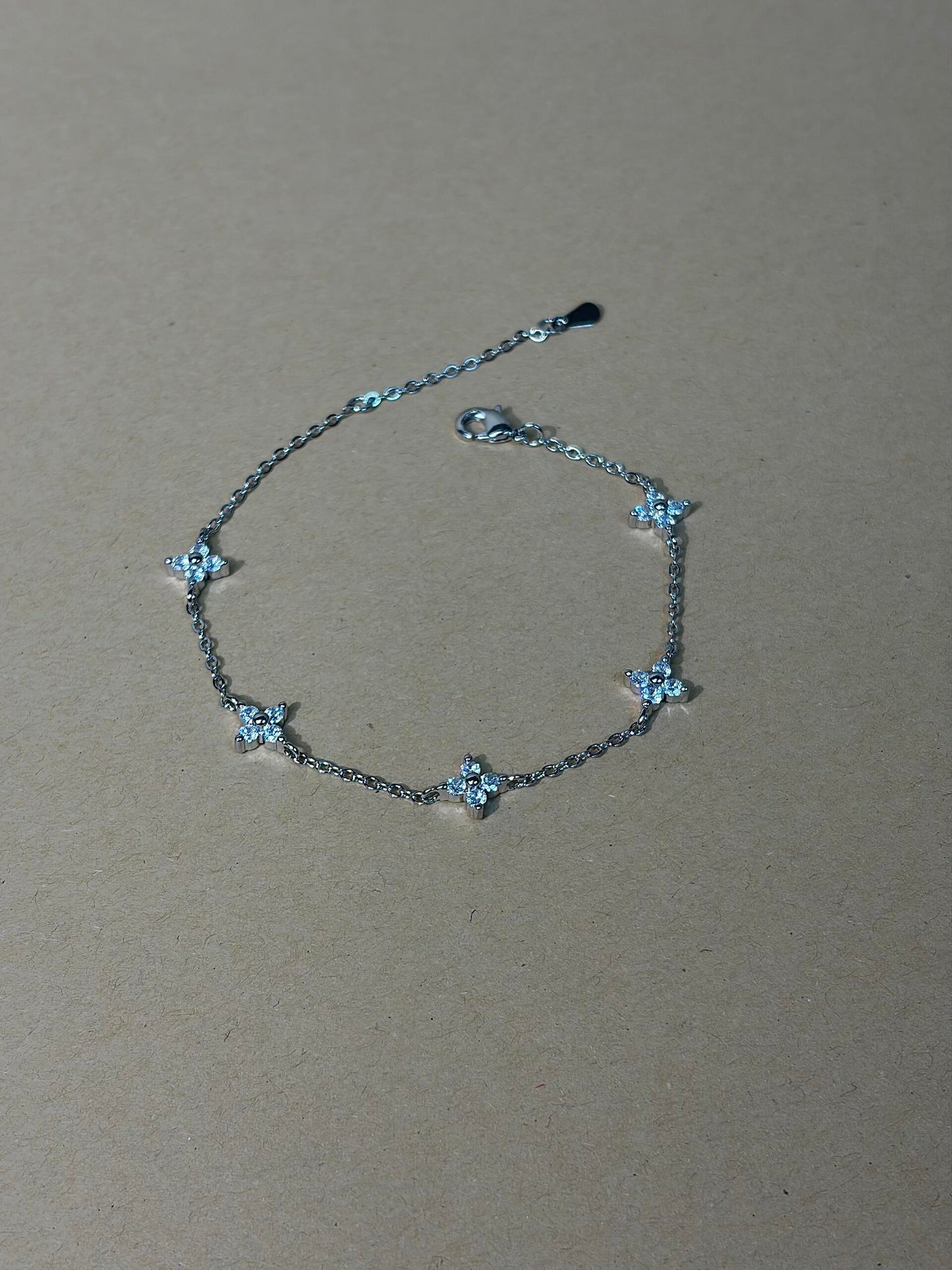 Lucky Clover Station Bracelet