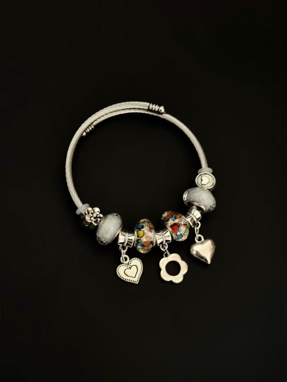 Dazzling Flower & Heart Charm Bracelet