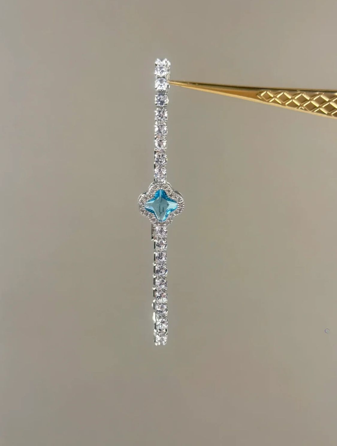 Aquamarine Clover Crystal Tennis Bracelet