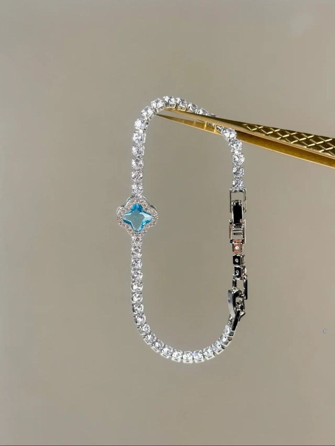 Aquamarine Clover Crystal Tennis Bracelet