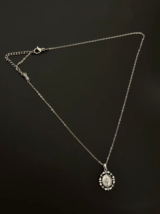 The Polaris Direction Necklace