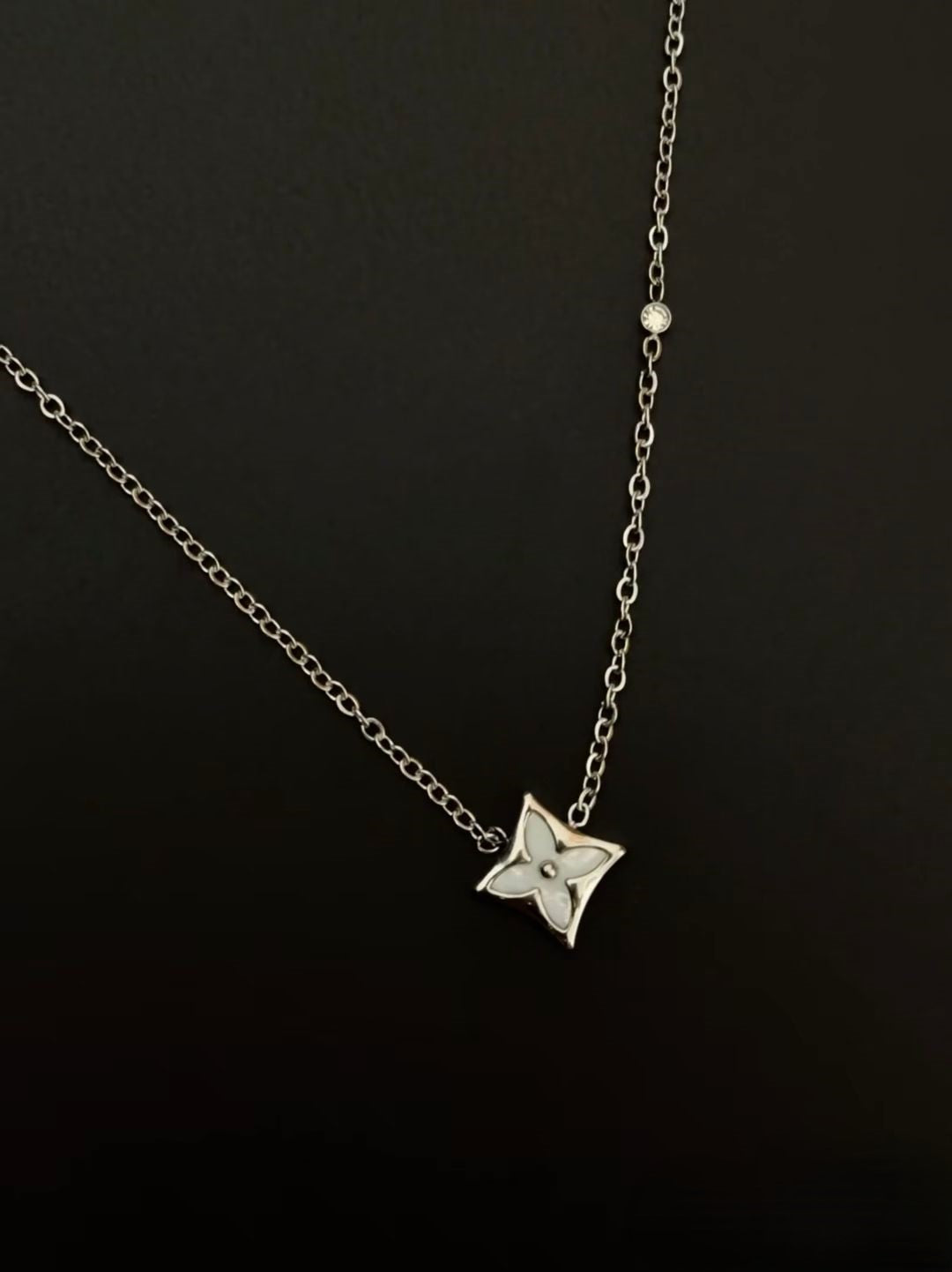 Dainty Petal Drop Necklace