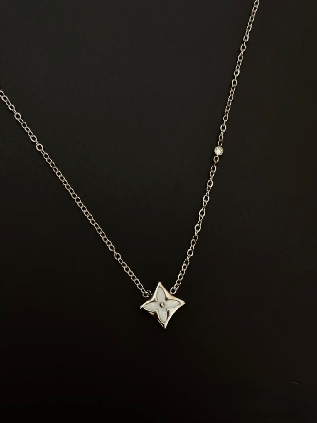 Dainty Petal Drop Necklace