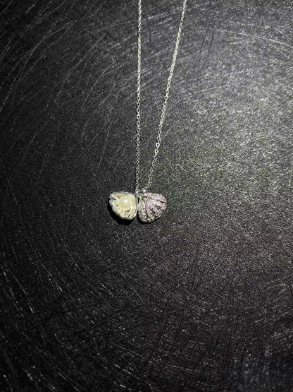 The Mermaid Pearl Pendant