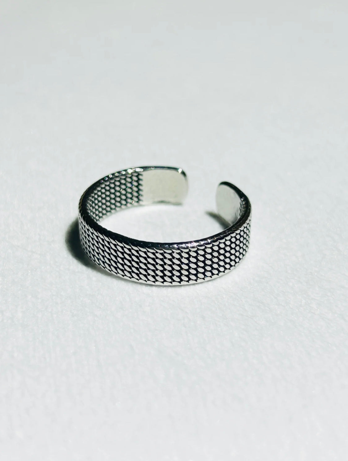 Dragon Scale Adjustable Band Ring