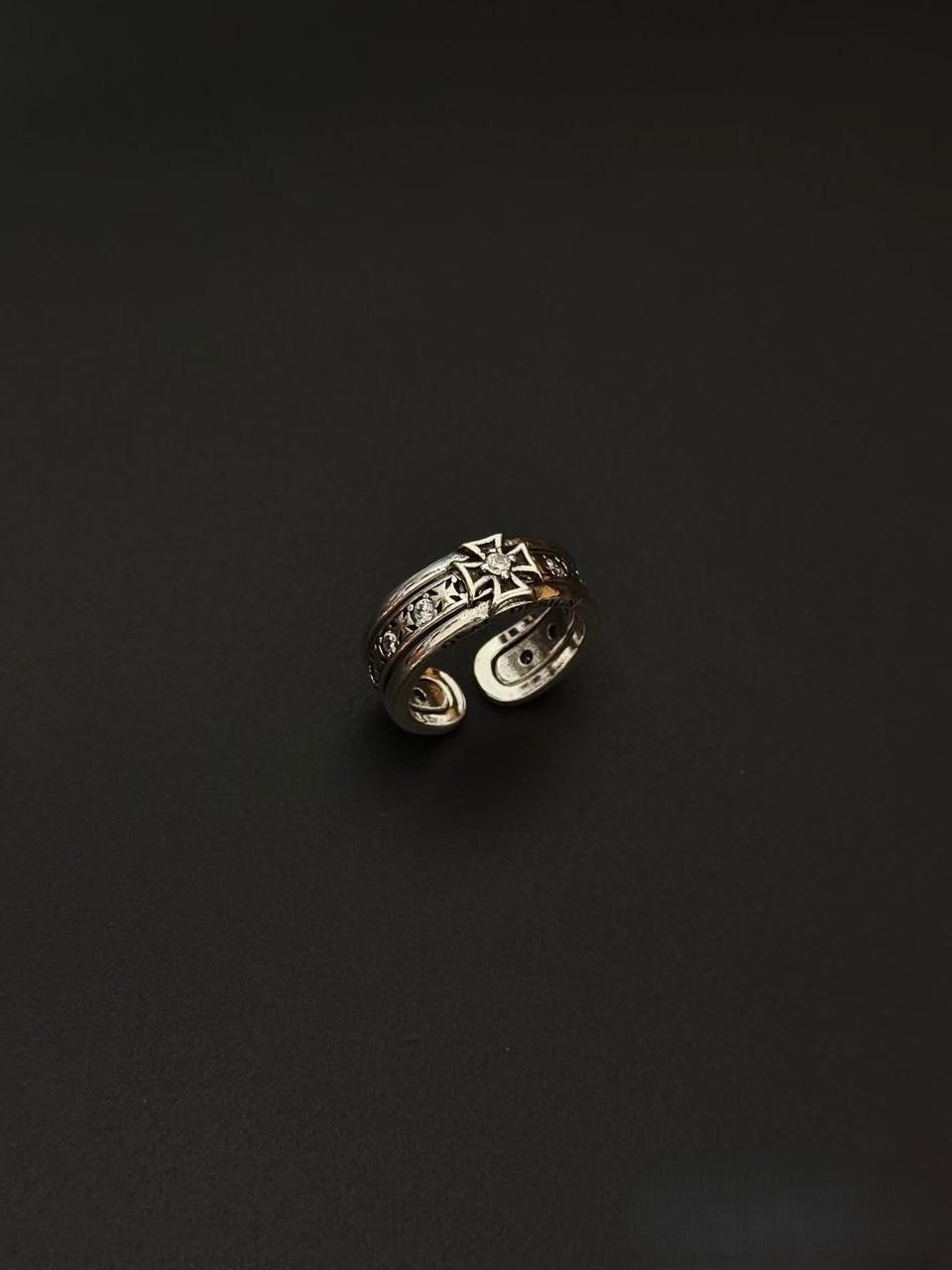 The Templar Sparkle Ring