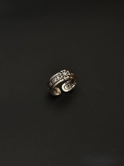 The Templar Sparkle Ring